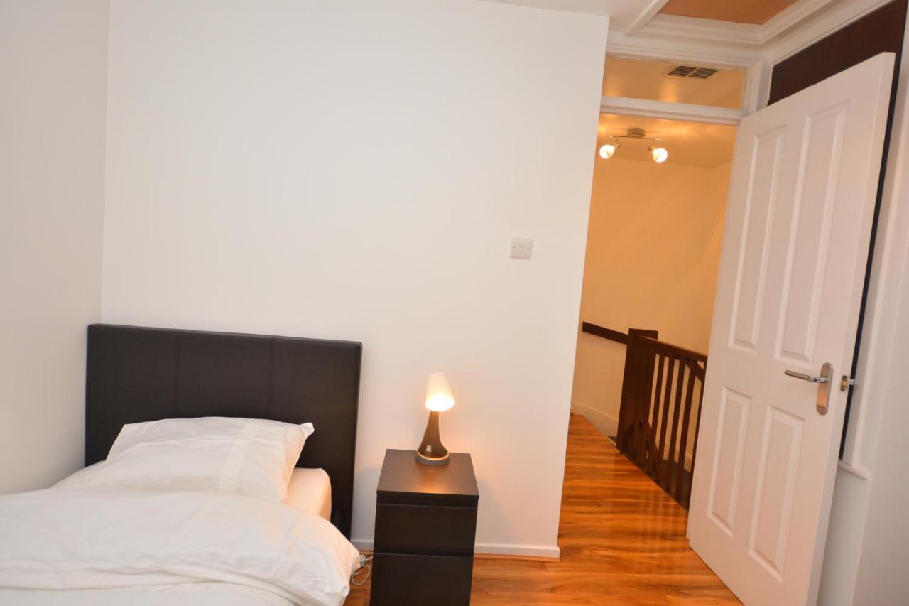 Appartamento Newly Refurbished 3 Bedroom House